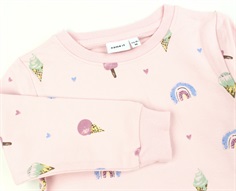 Name It parfait pink is og regnbuer sweatshirt